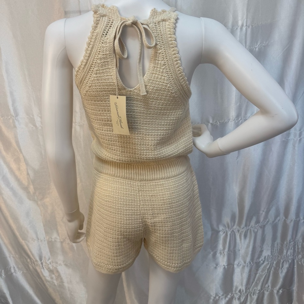 NWT Universal Thread Cream Crochet Sleeveless Romper Women’s Size XS - Picture 4 of 13
